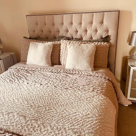 Quarto em Acomodações Particulares A In Central Park Apts Carrick on Shannon
