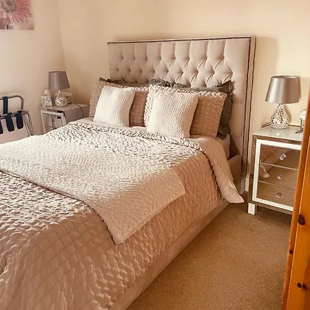 A In Central Park Apts Carrick-on-Shannon