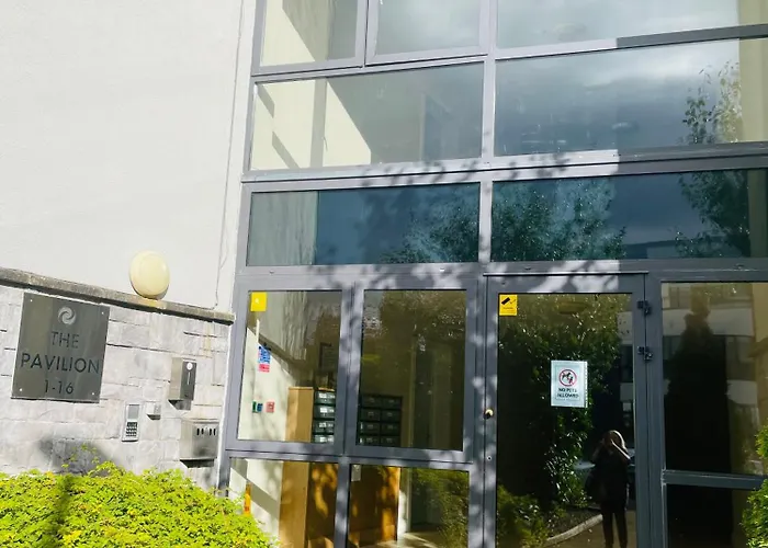 A In Central Park Apts Carrick on Shannon