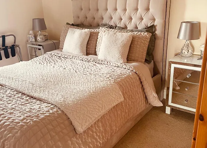 A In Central Park Apts Carrick on Shannon